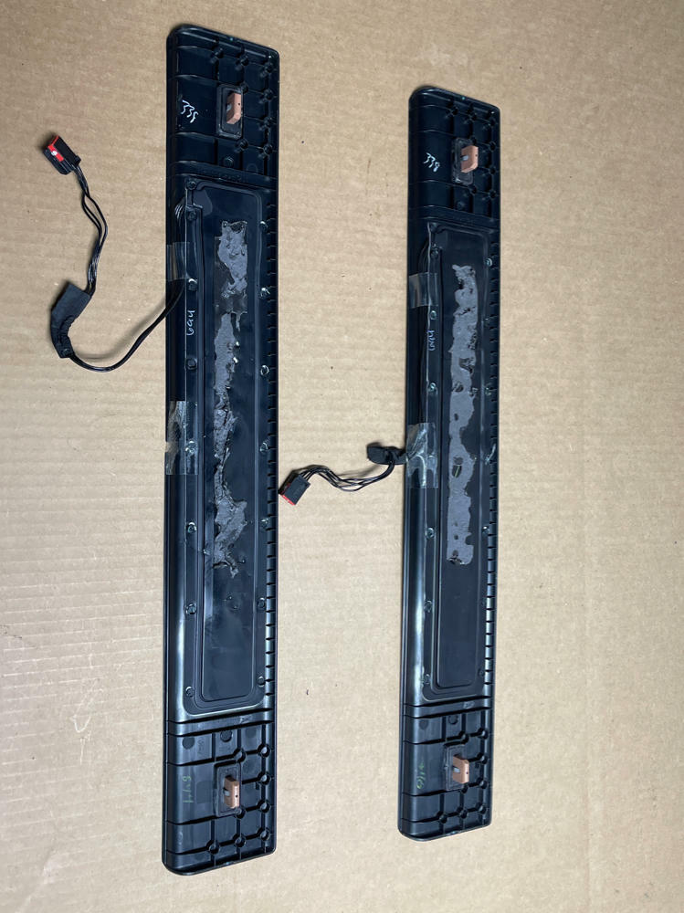 2015-17 Ford Mustang Illuminated Door Sills 210