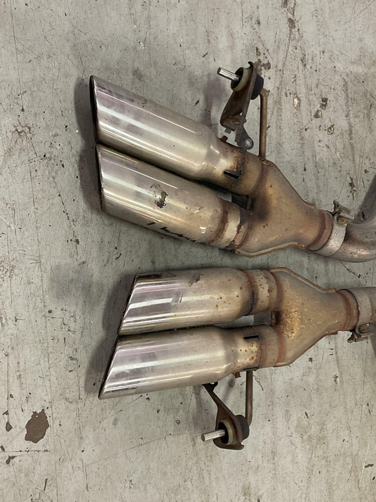 2015-17 Ford Mustang Cat Back No Mufflers w/ Quad Tips 210