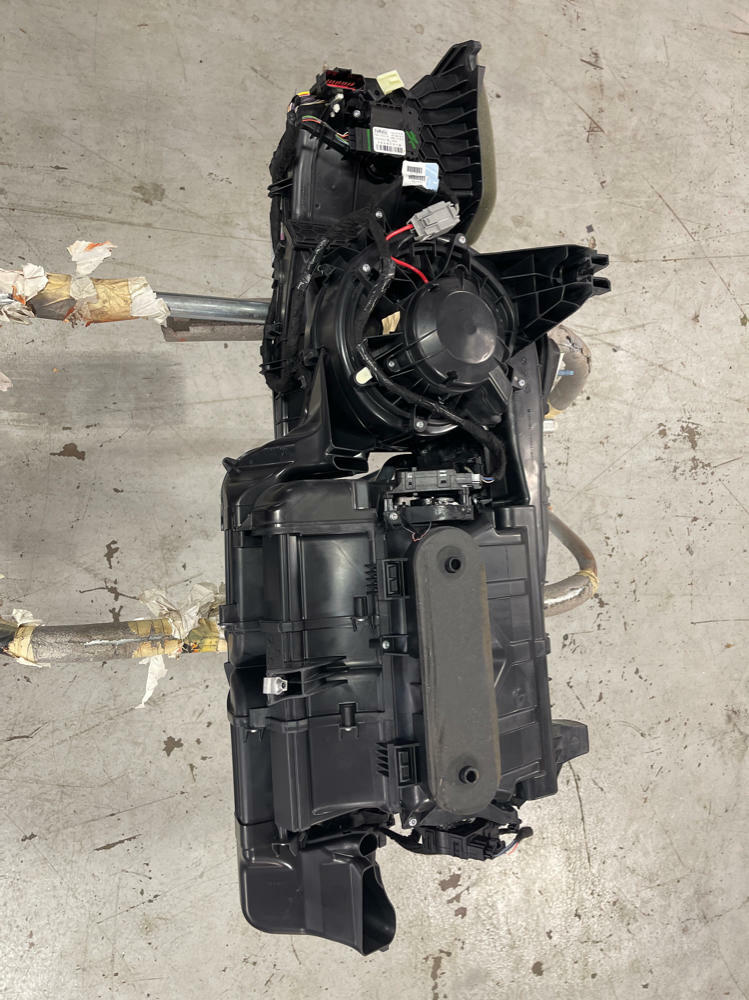 2015-17 Ford Mustang HVAC Climate Control Base Model 210