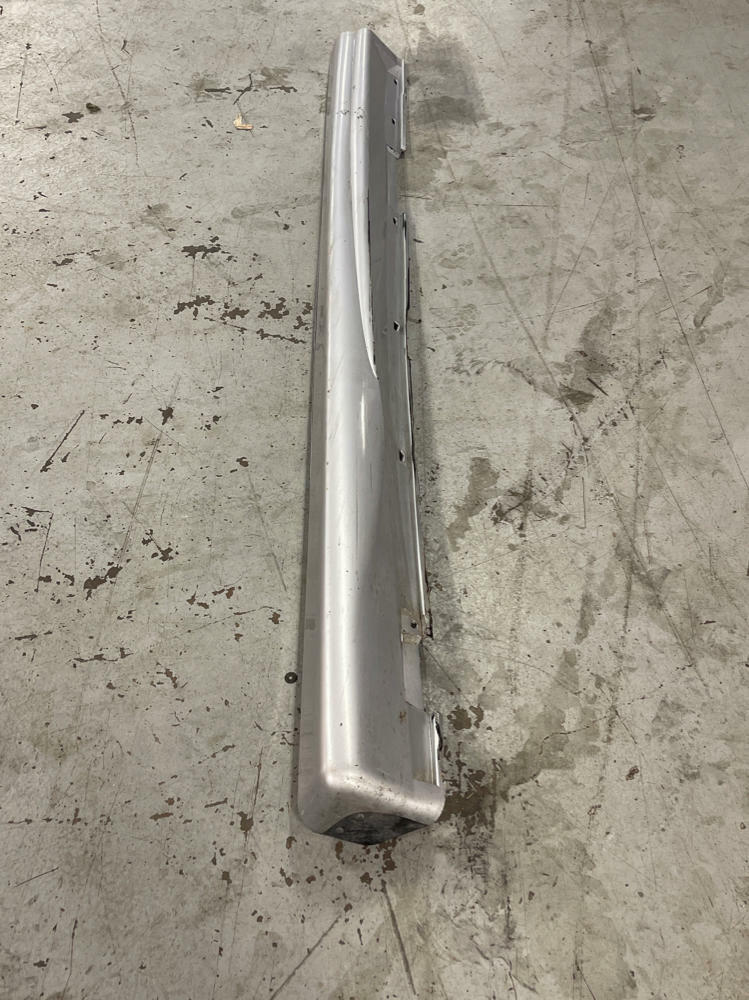 2005-06 Pontiac GTO LH Driver Side Skirt 200