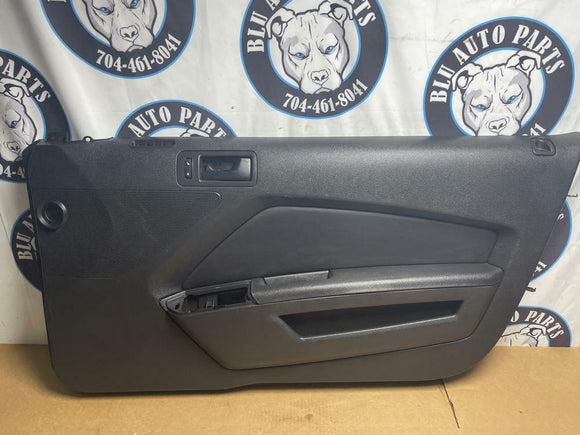 2011-14 Ford Mustang Passenger RH Door Panel 192