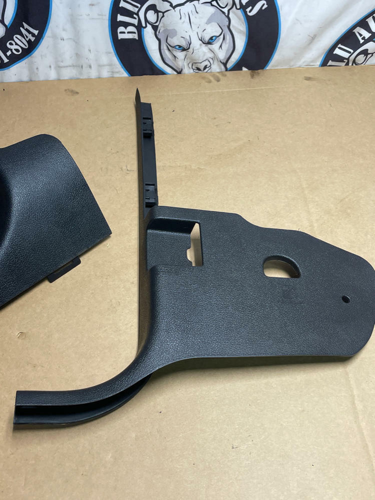 2013-14 Ford Mustang Kick Panels Pair 192