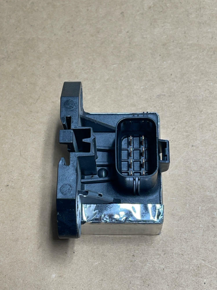 2018-23 Ford Mustang GT Fuel Pump Driver Module 207