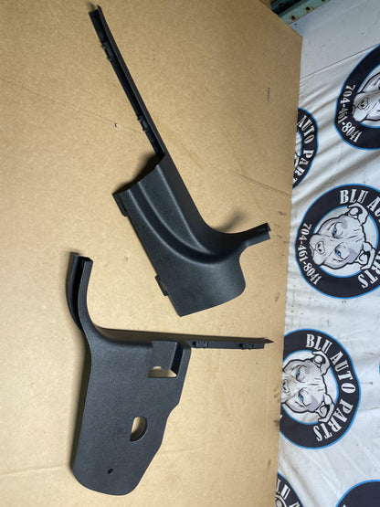 2013-14 Ford Mustang Kick Panels Pair 192