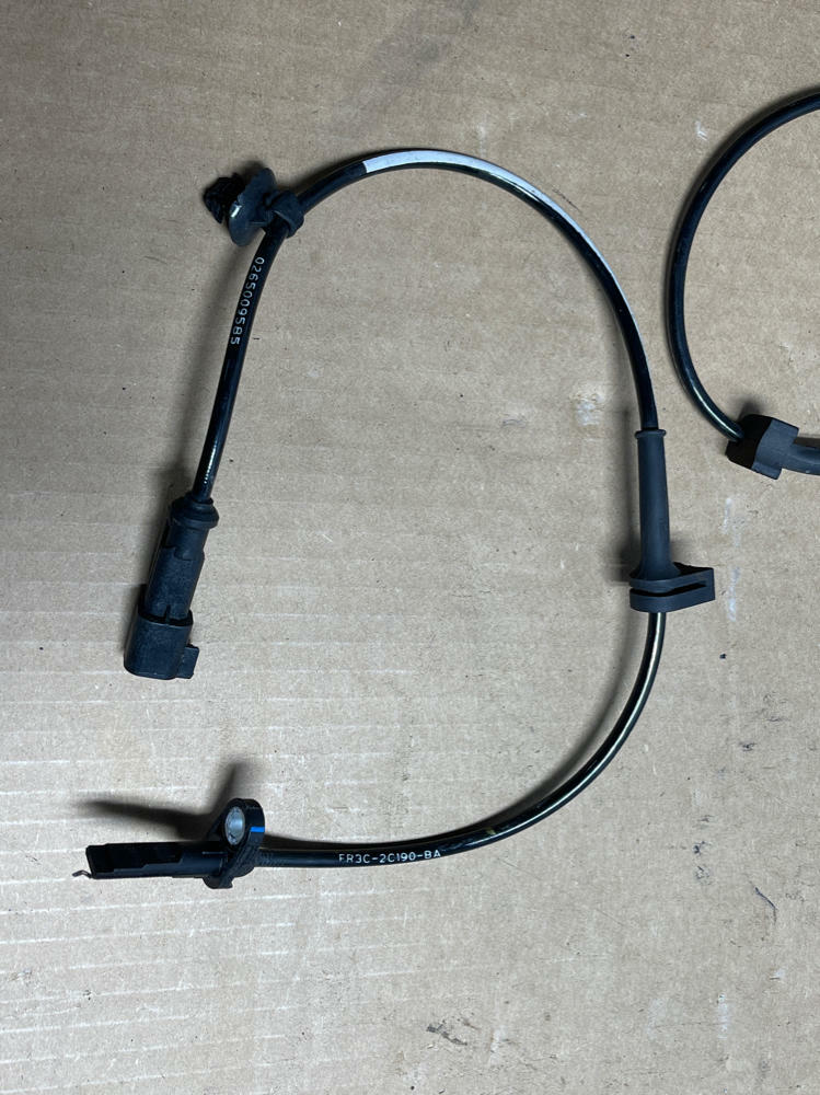 2018-23 Ford Mustang GT Rear ABS Sensors Pair 207