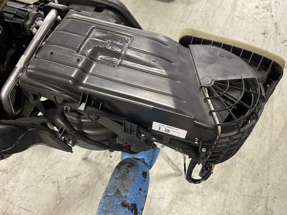 2018-23 Ford Mustang HVAC Climate Control 204