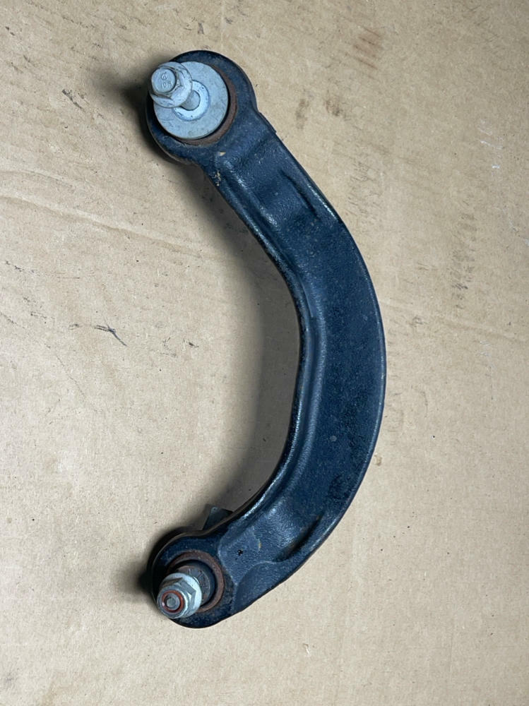 2018-23 Ford Mustang GT Rear Upper Control Arm Passenger RH OEM 207