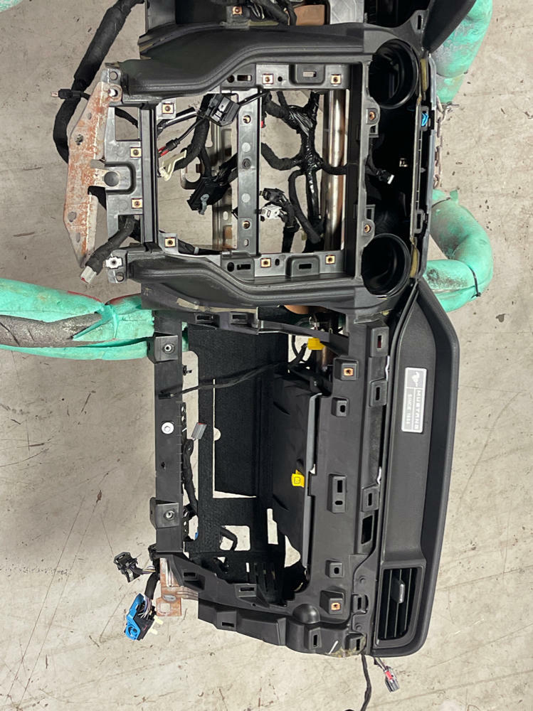 2015-17 Ford Mustang Dash Assembly w/ Harness 198