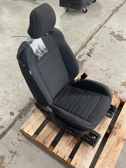 2015-17 Ford Mustang Cloth Front Passenger Seat White Stiching 198