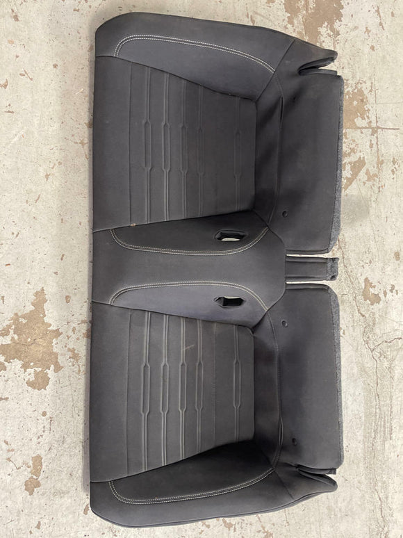 2015-17 Ford Mustang Coupe Rear Seat 198