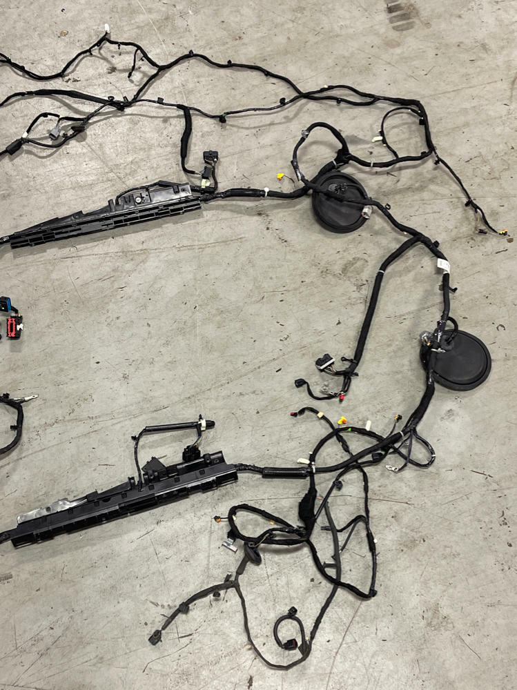2015-17 Ford Mustang GT Body Harness *DAMAGED* 198