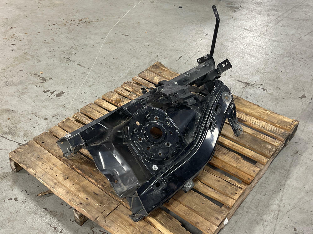 2018-23 Ford Mustang GT RH Sturt Tower Clip, Paint Code- G1 BA
