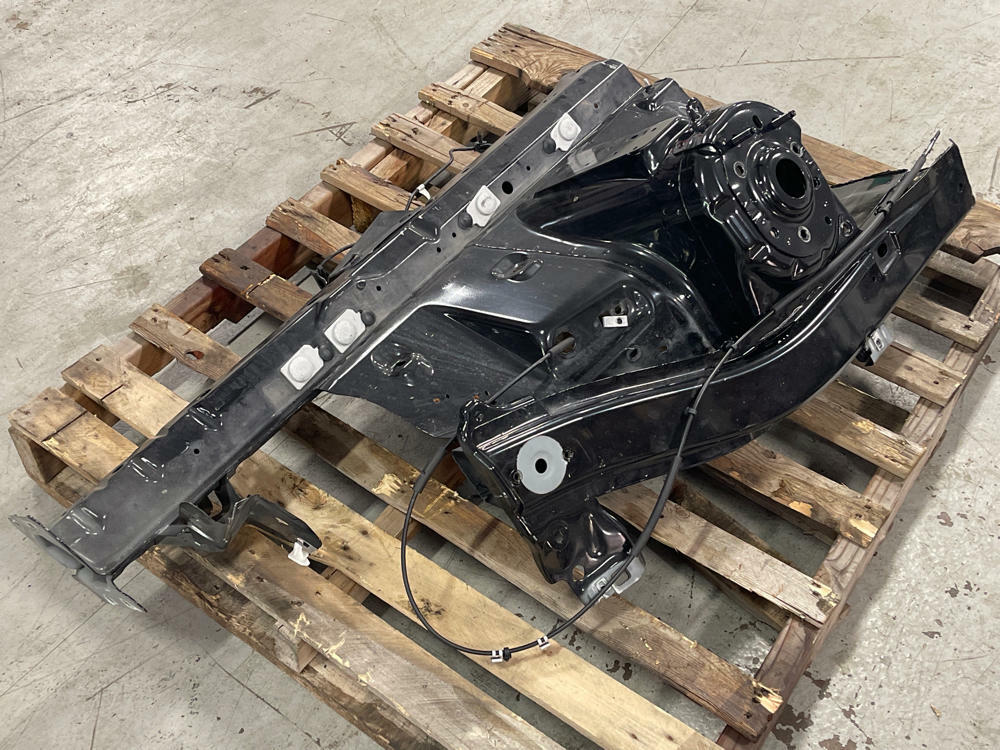 2018-23 Ford Mustang GT LH Strut Tower Clip, Paint Code- G1 BA