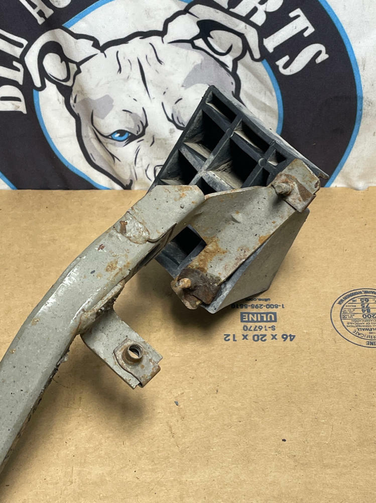 2003-04 Ford Mustang SVT Cobra Rear Crash Bar Brackets Pair BA