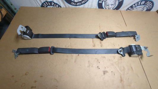 2003-04 Ford Mustang SVT Cobra Rear Seat Belts Pair Coupe 220