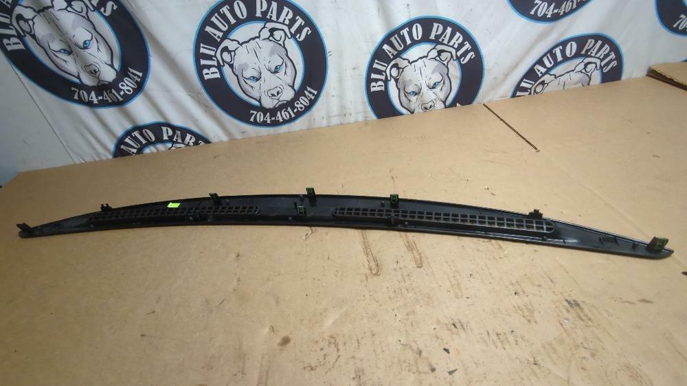 2003-04 Ford Mustang SVT Cobra Defroster Vent Panel 220