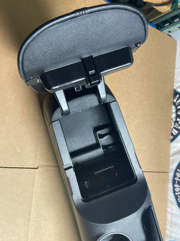 2018-23 Ford Mustang Center Console Assembly 217