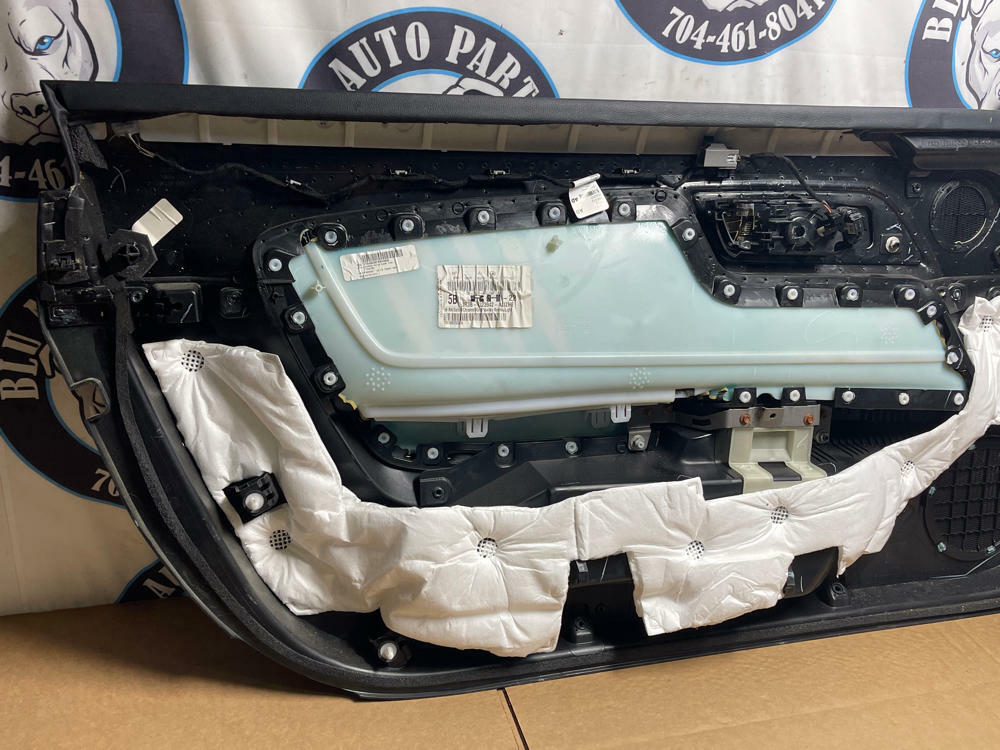 2018-23 Ford Mustang Door Panels Pair 62k Miles 217