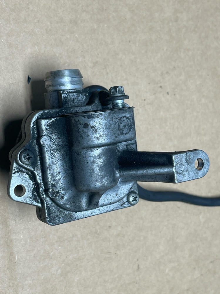2007-09 Mercedes E63 AMG EGR Valve 215