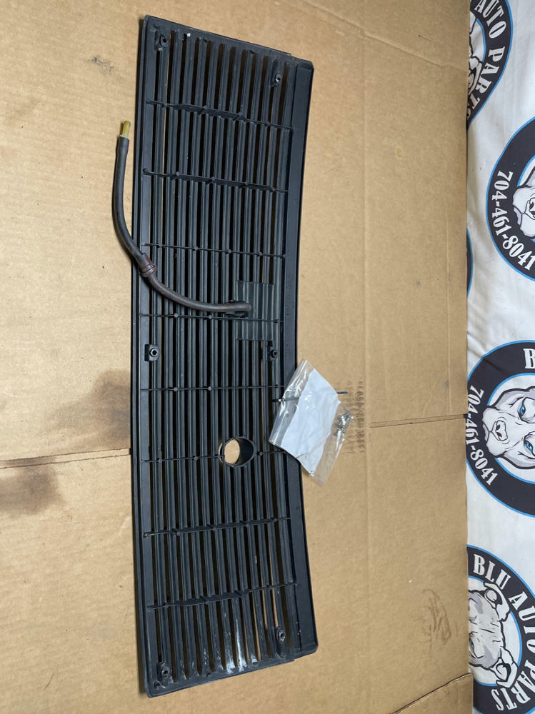 1987-93 Ford Mustang GT Wiper Cowl Trim 201