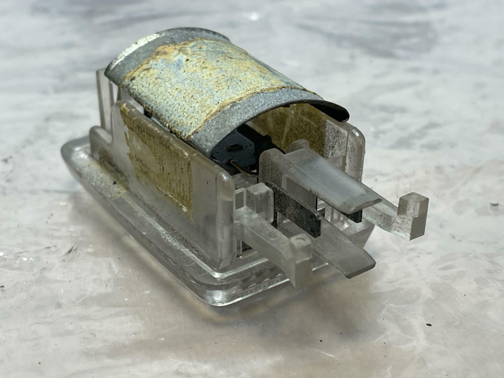 1987-93 Ford Mustang GT Hatch/Trunkwell Light 201