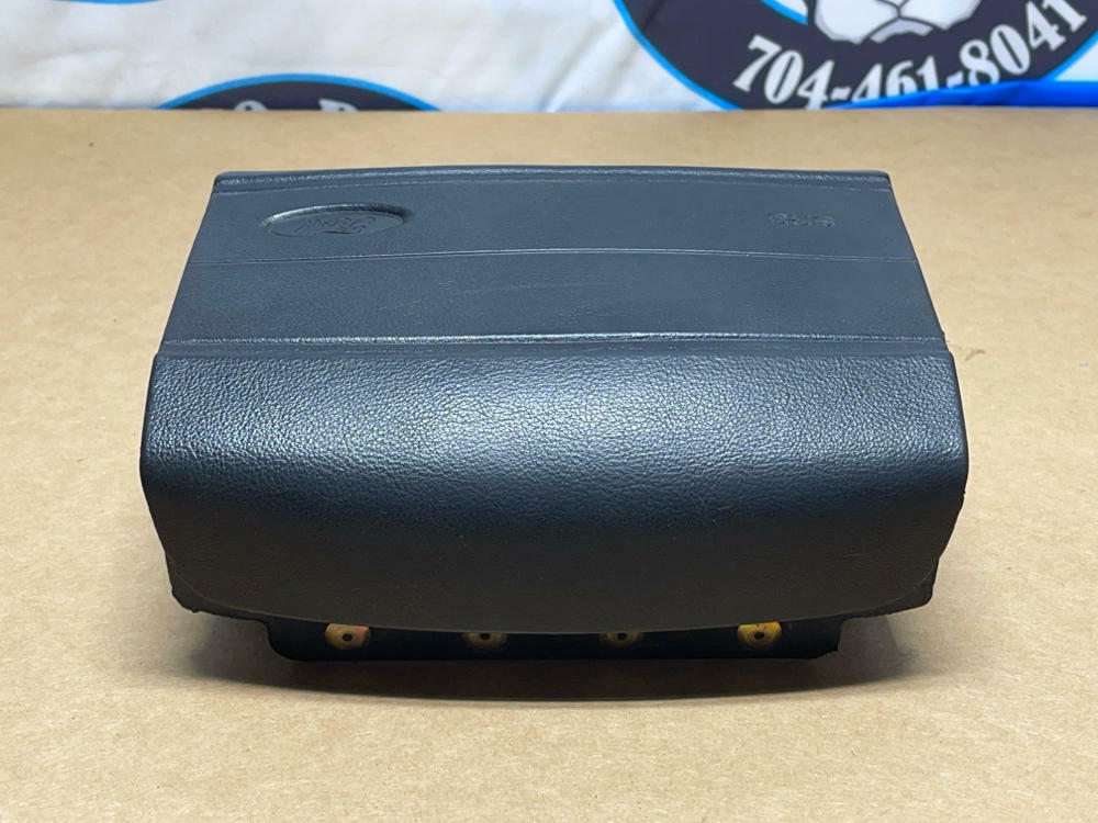 1990 Ford Mustang GT "Horn Button" 201