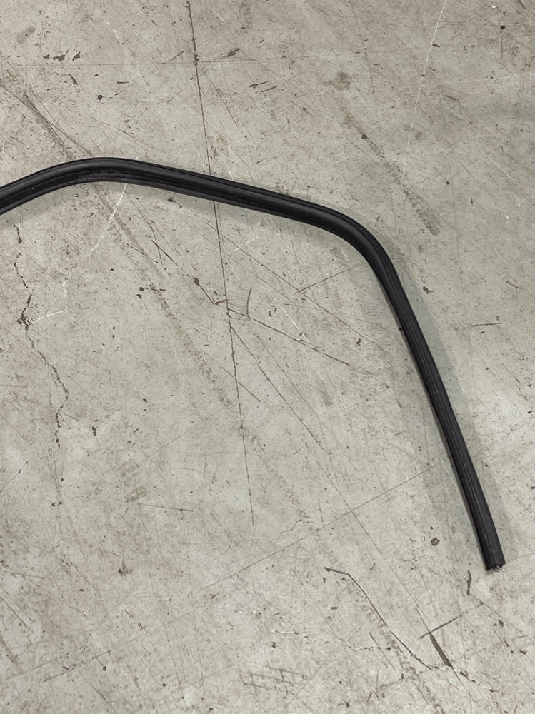 1987-93 Ford Mustang GT Sun Roof Weather Stripping 201