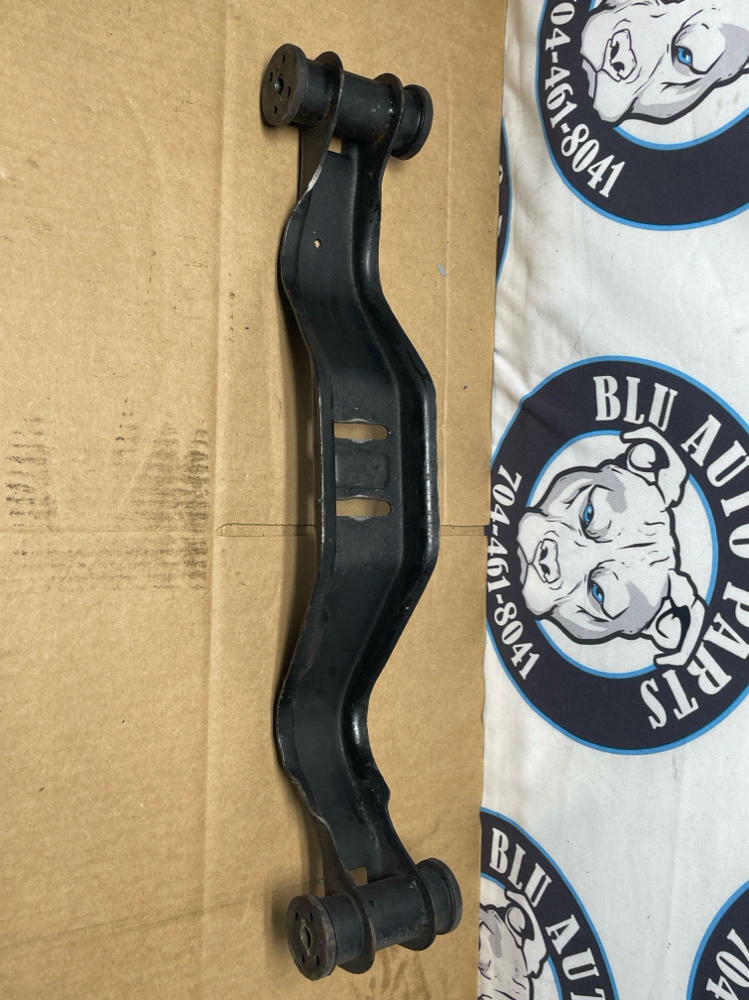 1987-93 Ford Mustang GT T5 Transmission Crossmember Mount 201