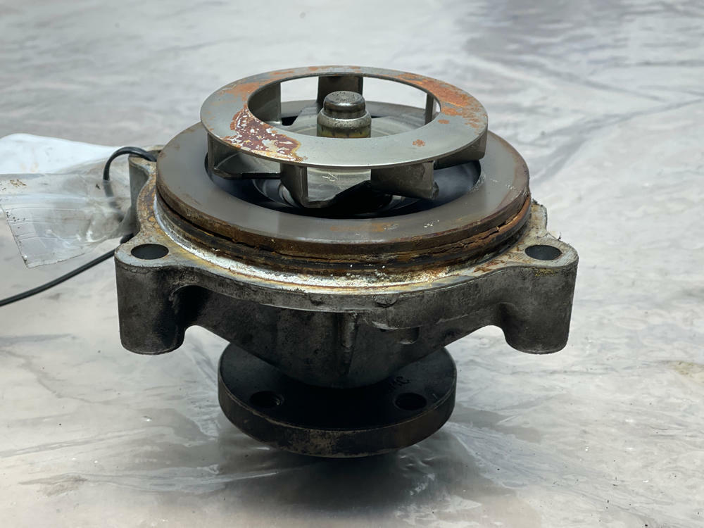 2003-04 Ford Mustang SVT Cobra Water Pump OEM 208