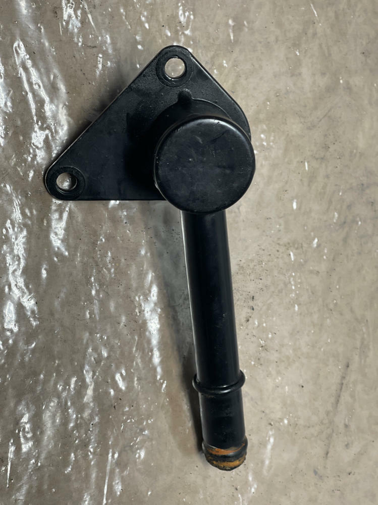 2003-04 Ford Mustang SVT Cobra Coolant Passage Pipe 208