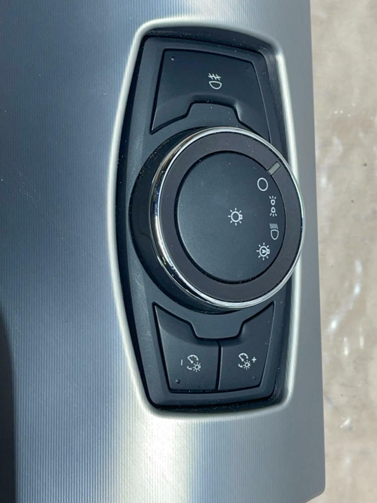 2018-23 Ford Mustang Headlight Switch Panel 212