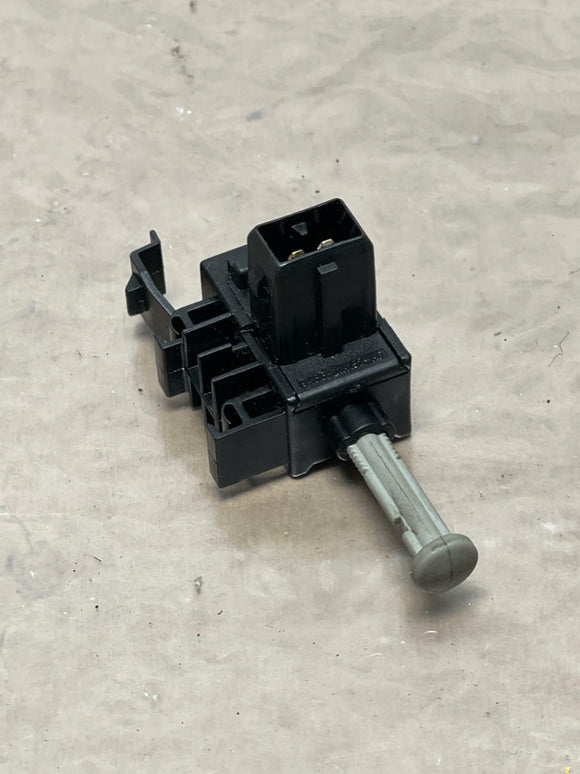 2003-04 Ford Mustang SVT Cobra Clutch Pedal Safety Switch 228