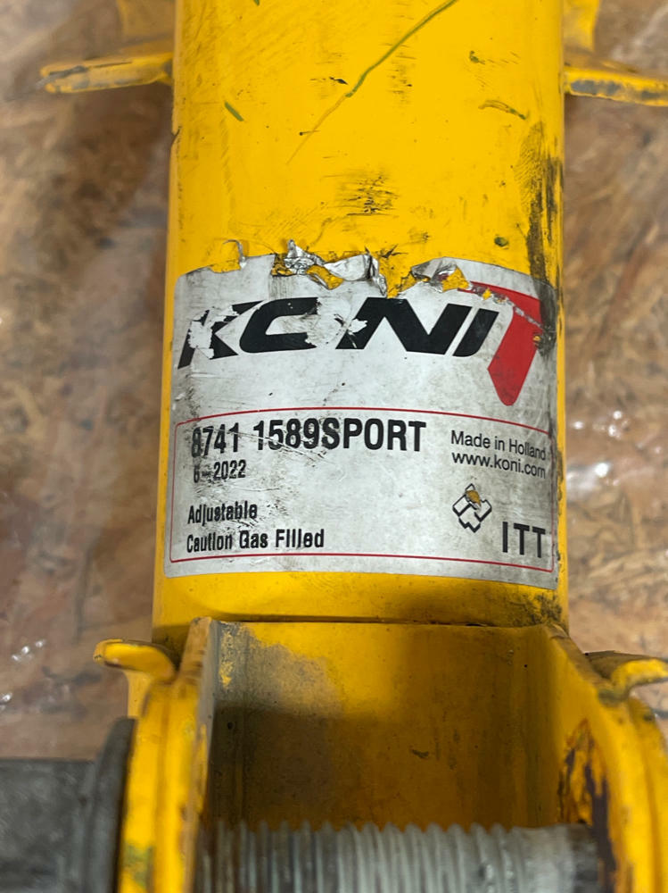 2018-23 Ford Mustang GT Koni Front Strut 216