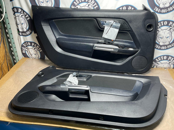 2015-17 Ford Mustang Door Panels Pair- Silver Stitching 214