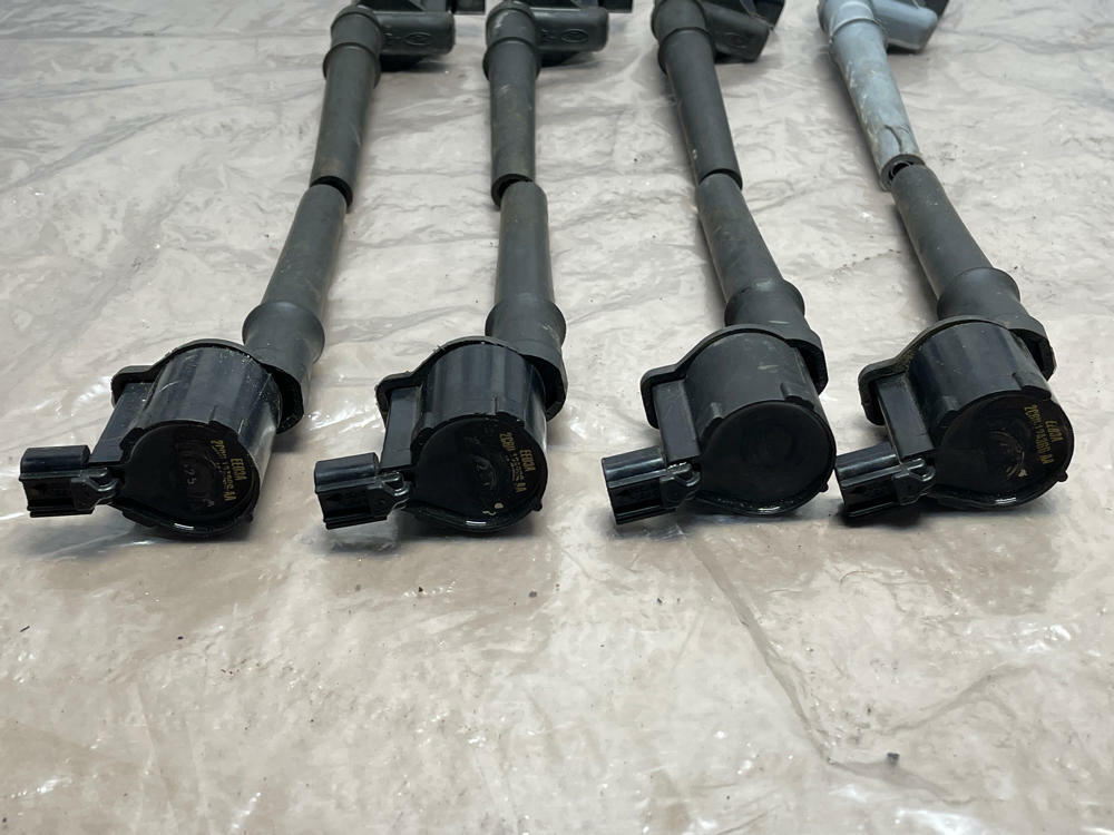 2003-04 Ford Mustang SVT Coil Packs Set of 8 OEM 228