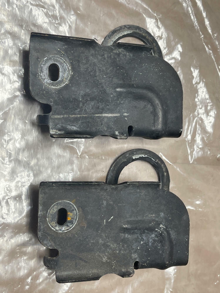 2003-04 Ford Mustang SVT Cobra Upper Radiator Brackets Pair 225