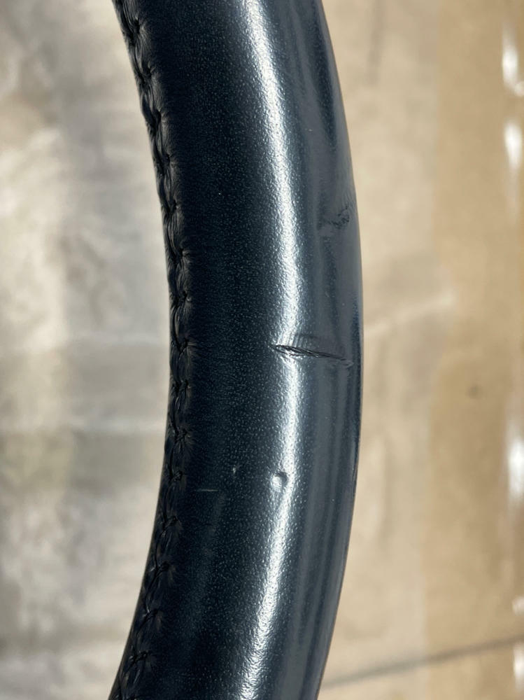 2015-17 Ford Mustang S550 GT Leather Steering Wheel- Missing Paddles 227