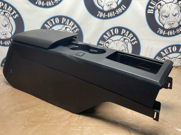 2007-09 Ford Mustang GT500 KR 1800 Miles OEM Center Console 226