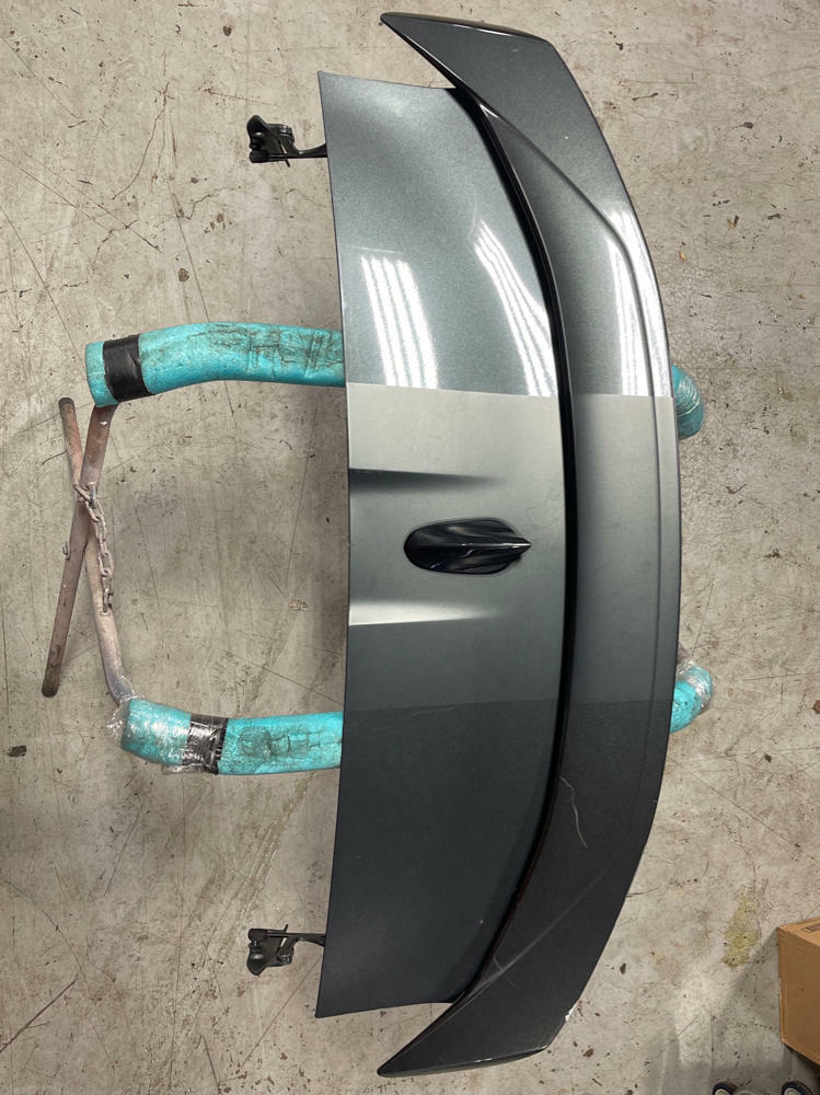 2016-23 Chevrolet Camaro SS Trunk Lid & Spoiler 38k Miles OEM 199