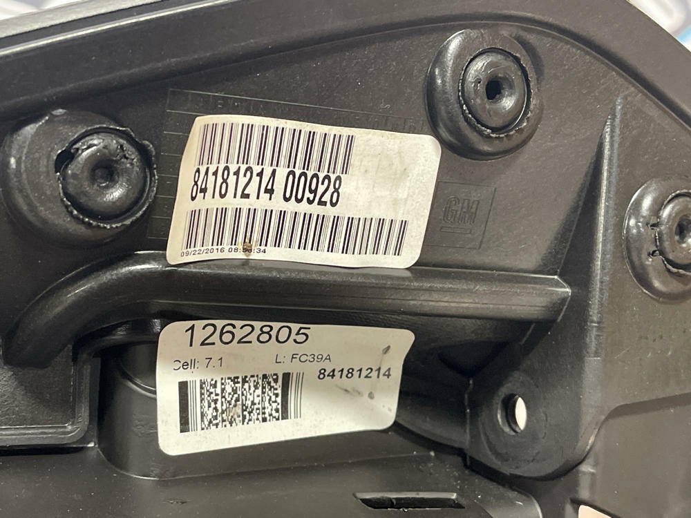 2016-23 Chevrolet Camaro SS Leather Center Console 38k Miles OEM 199