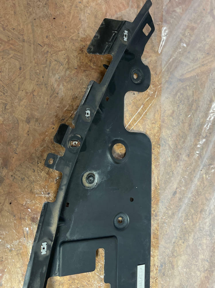2016-23 Chevrolet Camaro SS Chevy Performance Upper Radiator Panel 199