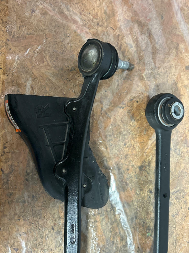 2018-23 Ford Mustang Front Passenger RH Performance Pack Control Arms