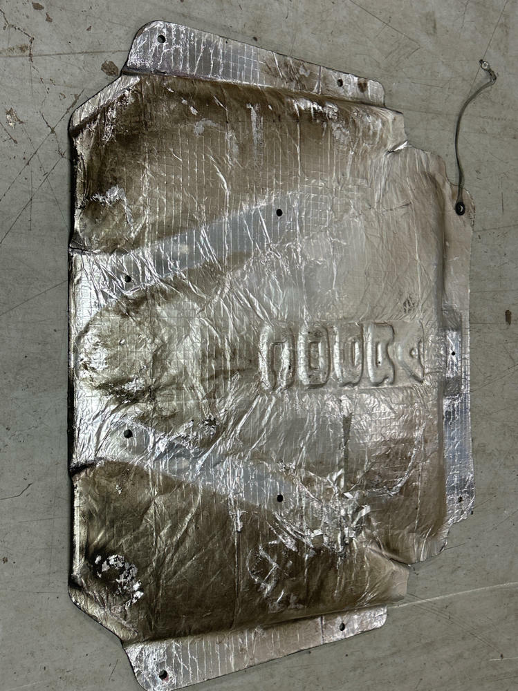 1999-01 Ford Mustang SVT Cobra Hoodliner 233