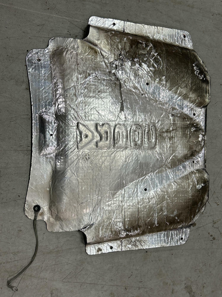 1999-01 Ford Mustang SVT Cobra Hoodliner 233