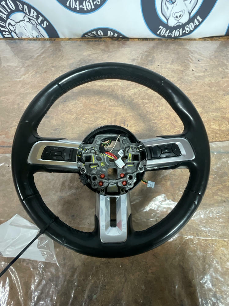 2015-23 Ford Mustang GT S550 5.0 Leather Steering Wheel OEM Leather 223