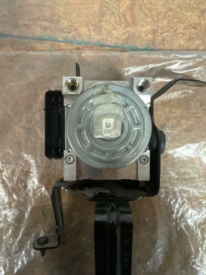 2015-23 Ford Mustang GT S550 5.0 ABS Module 223
