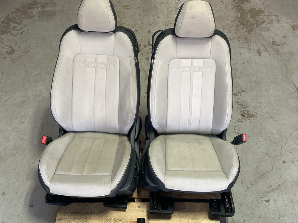 2015-23 Ford Mustang GT 5.0 Seats Cloth Front & Rear Beige 223