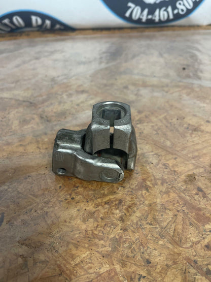 2018-23 Ford Mustang GT 5.0 Steering Shaft- Knuckle Only 223