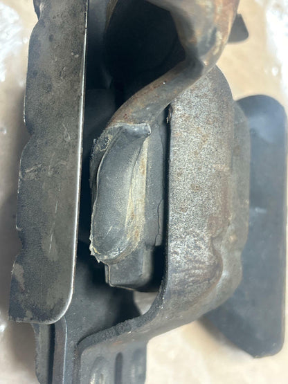 2003-04 Ford Mustang SVT Cobra 4.6 4V Motor Mount Pair 235