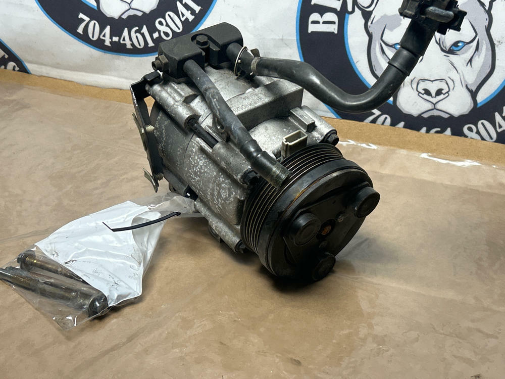 2003-04 Ford Mustang SVT Cobra OEM AC Compressor & Manifold 235